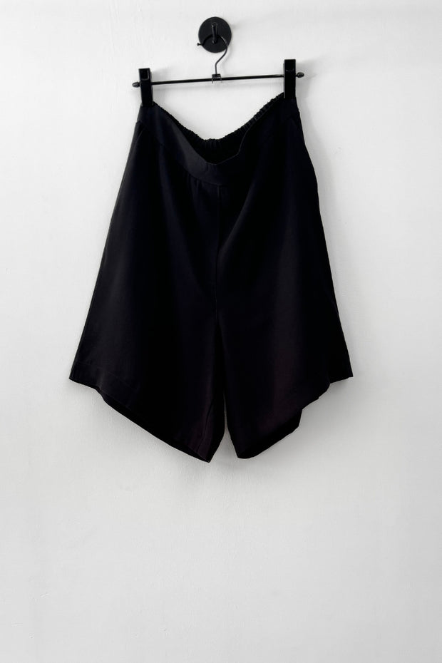 SHORT ISABELLA