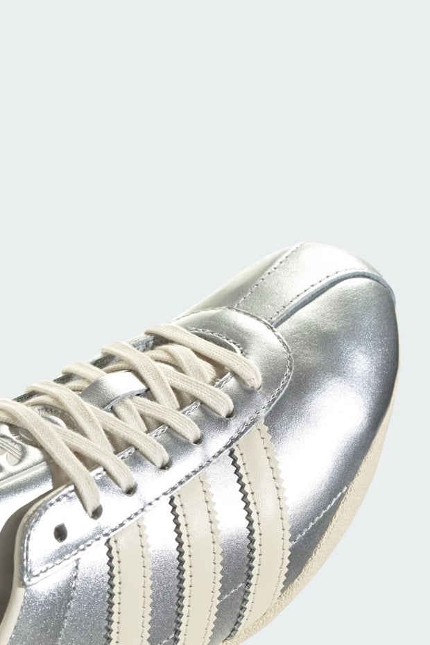 ZAPATILLAS TOKYO W SILVER / ADIDAS