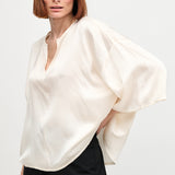 BLUSA ESCOTE V