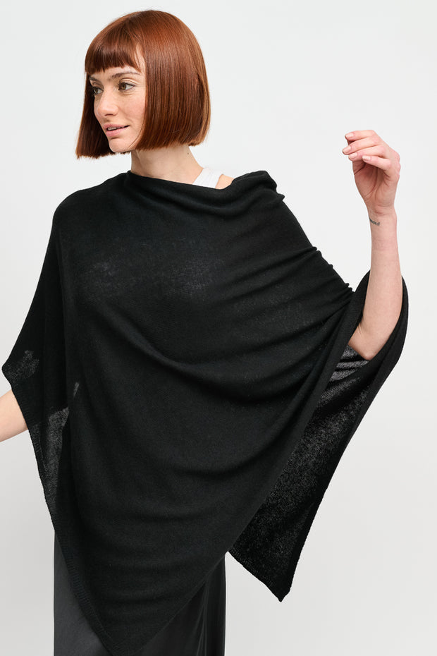PONCHO AMELIA