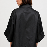 IMPERMEABLE CAYETANA