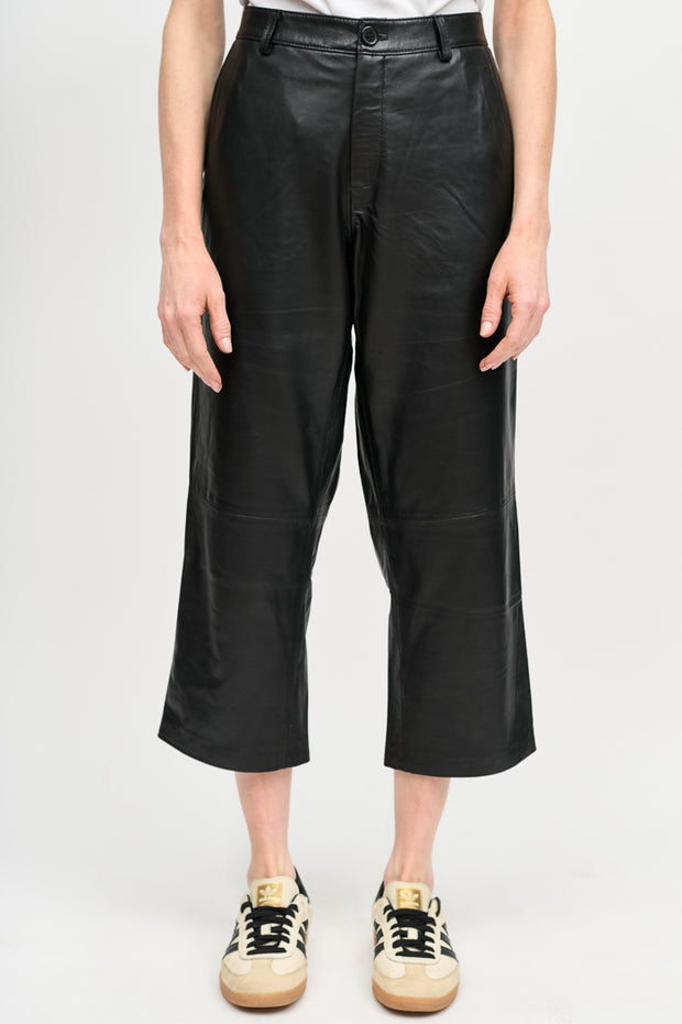 PANTALON DARLA CUERO