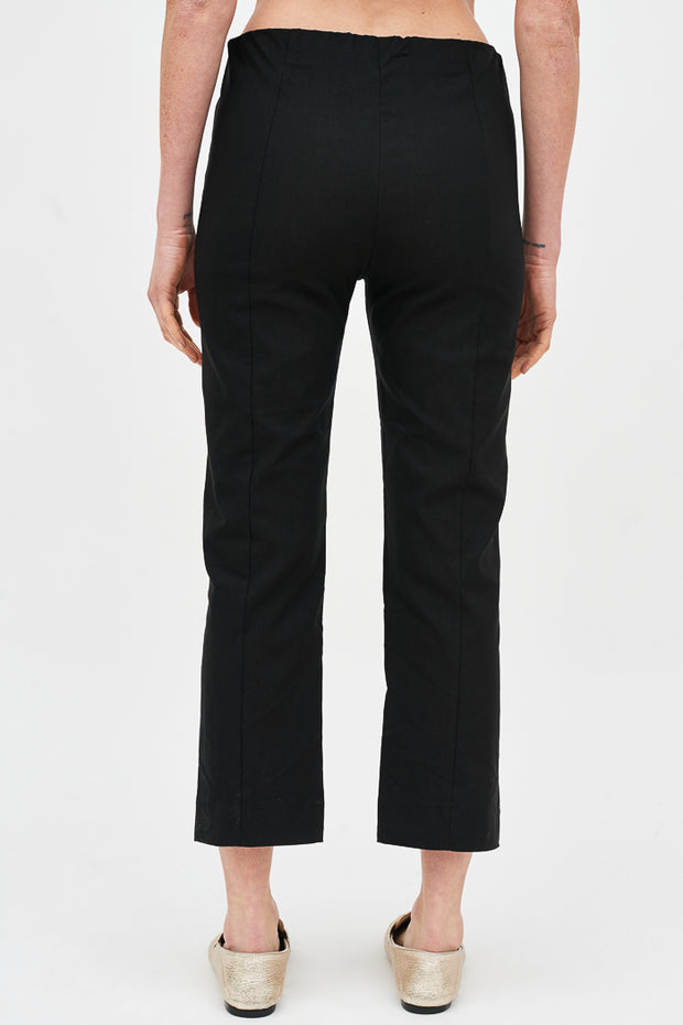 PANTALON FLOR CAPRI