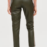 PANTALON RAYAS CUERO