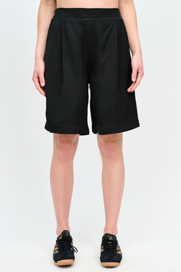 SHORT ADARA