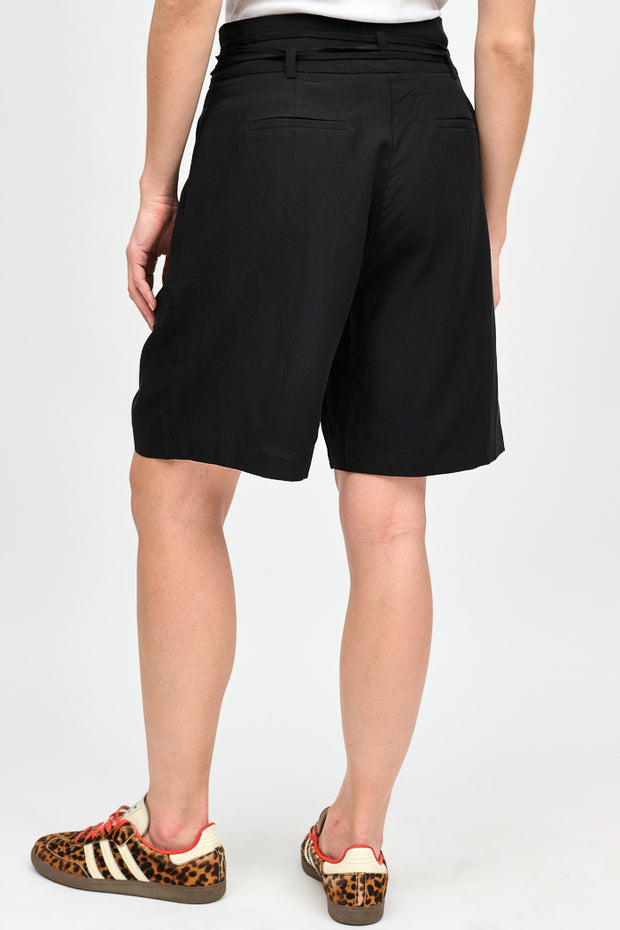 SHORT CARME