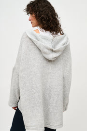 SWEATER GINA GORRO