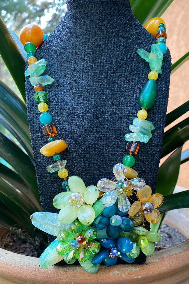 COLLAR FLORAL STONE