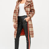 PANTALON RAYAS CUERO