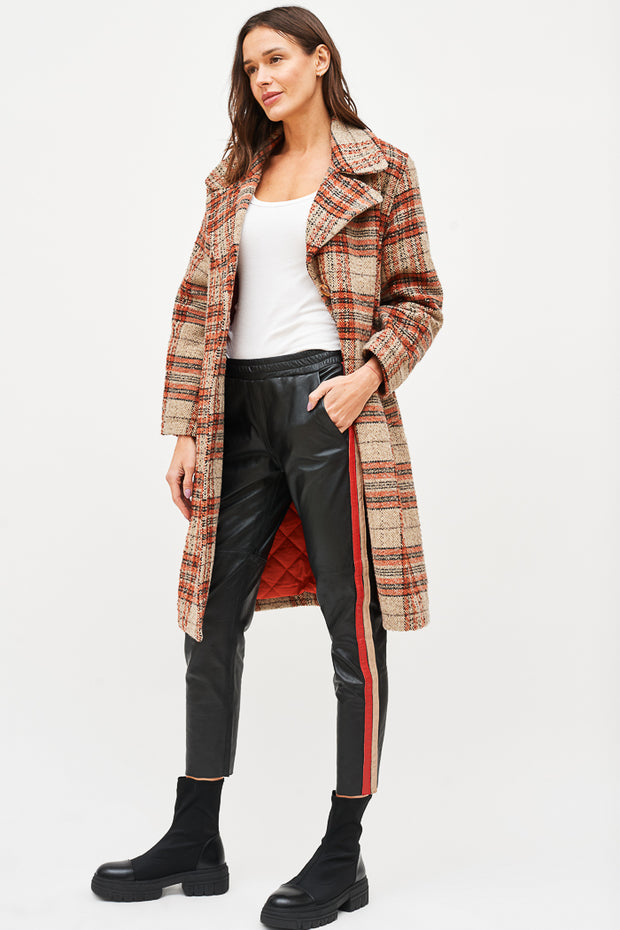 PANTALON RAYAS CUERO
