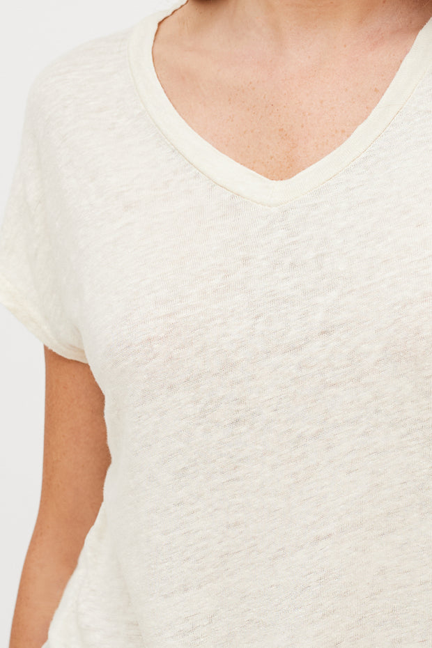 POLERA UMA V LINO