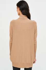 SWEATER CURVO LUCIA CUELLO BRILLO